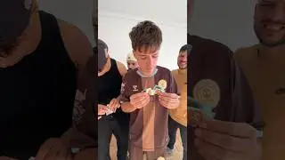 corte un paquete antes de abrirlo