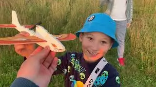 Самолёт из фикс прайса, классная игрушка!