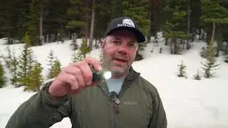 Wuben X2 Flashlight Review - 2500 Lumen EDC Flashlight with Unique Design