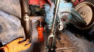 Msssey Ferguson Tractor  Brakes Repairing || Brakes Repairing of a 165 Massey Ferguson Tractor