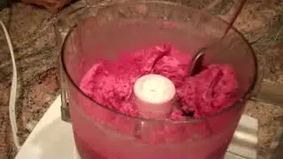 How to make  Raspberry Ice Cream at Home