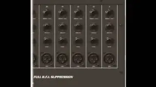 Mesa de Som Ciclotron CMC 32 XLIS é na Cifras e Decibéis