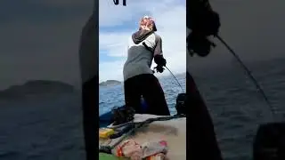 Four strike, GT menggila saat istirahat makan siang by km ega rasa