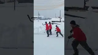 Напечатали майки с именами