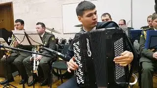 Парень офигенно сыграл. Аккордеон ВИКНУ 6 грудня 2017