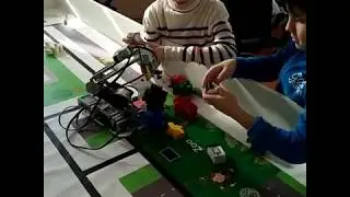 Робототехника для школьников. Робот-манипулятор. Клуб 