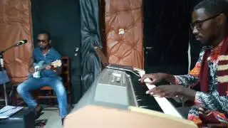 One last breathe cover by creed ( Practice time )