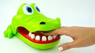 Крокодил Никита играет с Игрушкин ТВ в игру сюрприз или конфета