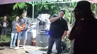Indonesia Bersatu Live Performance at Kampunk Tempel DIY Show - Buktikan