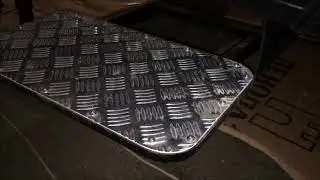 Откидная ступенька для кемпера