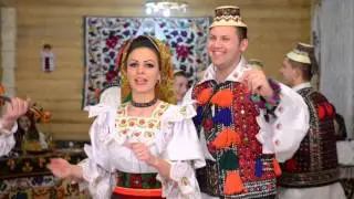 Anisoara Rad  -  Vad pa Ion trecand pa drum