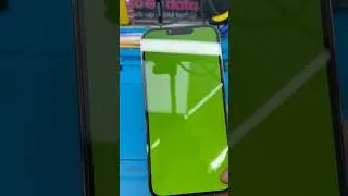iphone green screen problam 