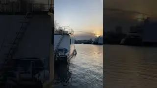 Круиз на плавучем доме с капитаном по Волге (1 час от МКАД)