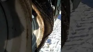 Трактор Мтз 82.1 вылизла грыжа на заднем колесе