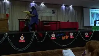 Mini Teatro - Empleada Fea en Asam 2022