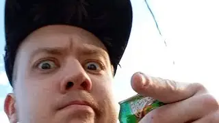 Lunch time, Grind time