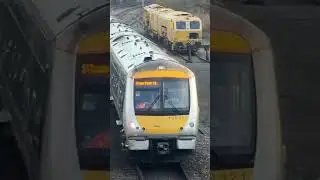 Chiltern Railways Class 168321+168322 passes Bentley Heath Crossing with a 2 tone. #trainspotting