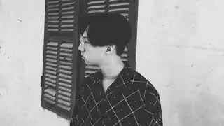 Rock-Cố làm gì? Ft. Vic (Official Audio)