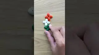 Quilled Tri-Colour Keychain #shorts #tricolor #india #independenceday #youtubeshorts #art #trending