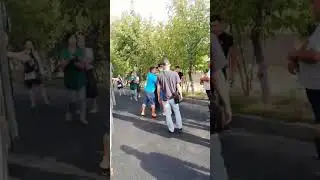Водители автобусов устроили драку на глазах у пассажиров в Шымкенте