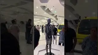 Meet the Future Museum Robot: Human-Like and Impressive!