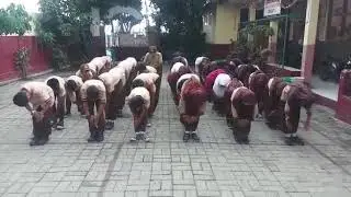 Periksa Kerapian Pramuka Penggalang - SDN Cibabat 5