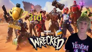 I got 3rd place in Fortnite day 1 of trying to get a win