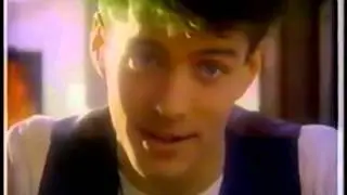 Jerry O'Connell in Clearasil Commercial