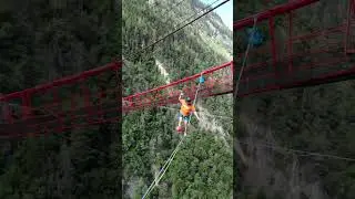 Extreme Balance: Juggling a Soccer Ball on a Highline!