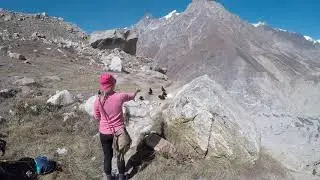 Вид с вершины Тапована на ледник, кормим горных птиц