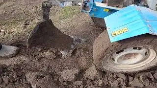 Весенняя вспашка с мотоблоком!