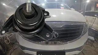 how to replace engine mount kia sportage 