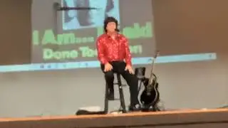 “I am I said “Joe Gills As Neil Diamond