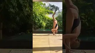Yoga flexibility 🔥🔥🔥#shorts #yogateacher #bodystretching #stretching #split #motivation #bodystretch