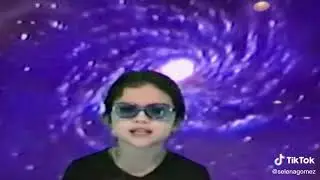 Selena Gomez Like To Explore New Trends Tiktok selenagomez   Mira los últimos
