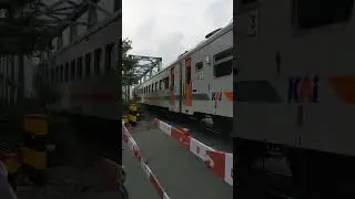 RIVIEW KERETA API INDONESIA #shorts #shortvideo #keretaapi #kai #keretathomas #keretaapiindonesia