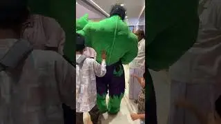 Hulk Roaming Langval Mall #Hulk #yt #ytviral #ytshort #yttrending #trendingshorts #trending #shorts