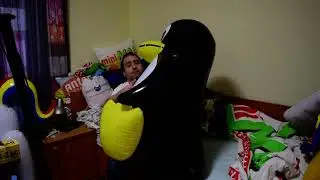 aufblasbaren Tux Pinguin liebhaben