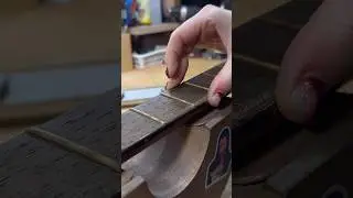Rusty frets