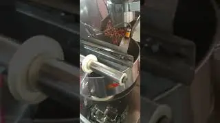 Volumetric Cup Packaging Machine packaging peanuts