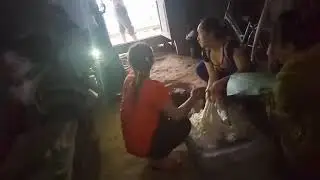 Noj peb 30 Việt Nam os cog phooj ywg