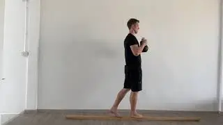 Goblet hold walk | Balance beam