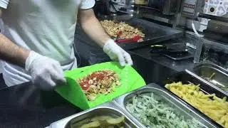 Шаурма на Бунинской аллее