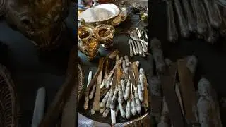 Неожиданная находка. Скрытая комната с фамильными ценностями