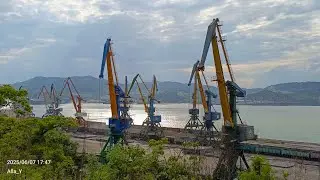 Порт Находка, вид с Астафьева