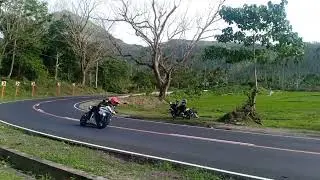 Yamaha R6 Cornering 😱🔥