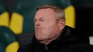 Ron Jans zegt het N woord