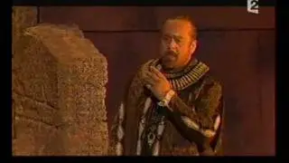 Donizetti LUCIA DI LAMMERMOOR Roberto Scandiuzzi (Raimondo) Choregie de Orange Luglio 2006