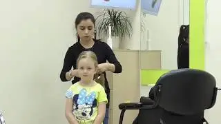VLOG Поход в семейную студию красоты Мультяшка | Стрижка для Алёны!)