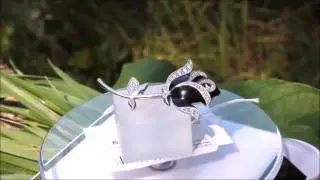 Брошь из серебра с фианитами "Черная роза"